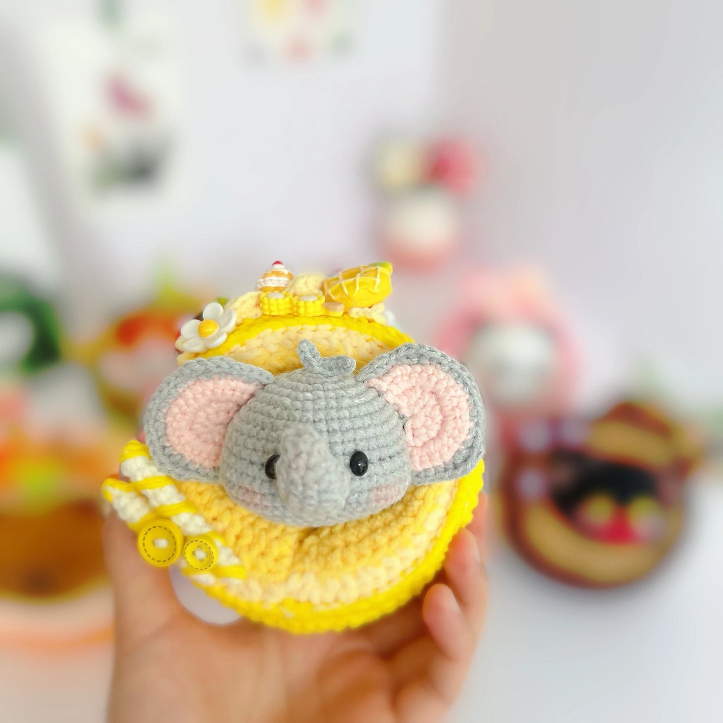 The "Sweet Zoo Bakery" Swiss Roll Amigurumi Kit – amigurumi crochet kit detail 12