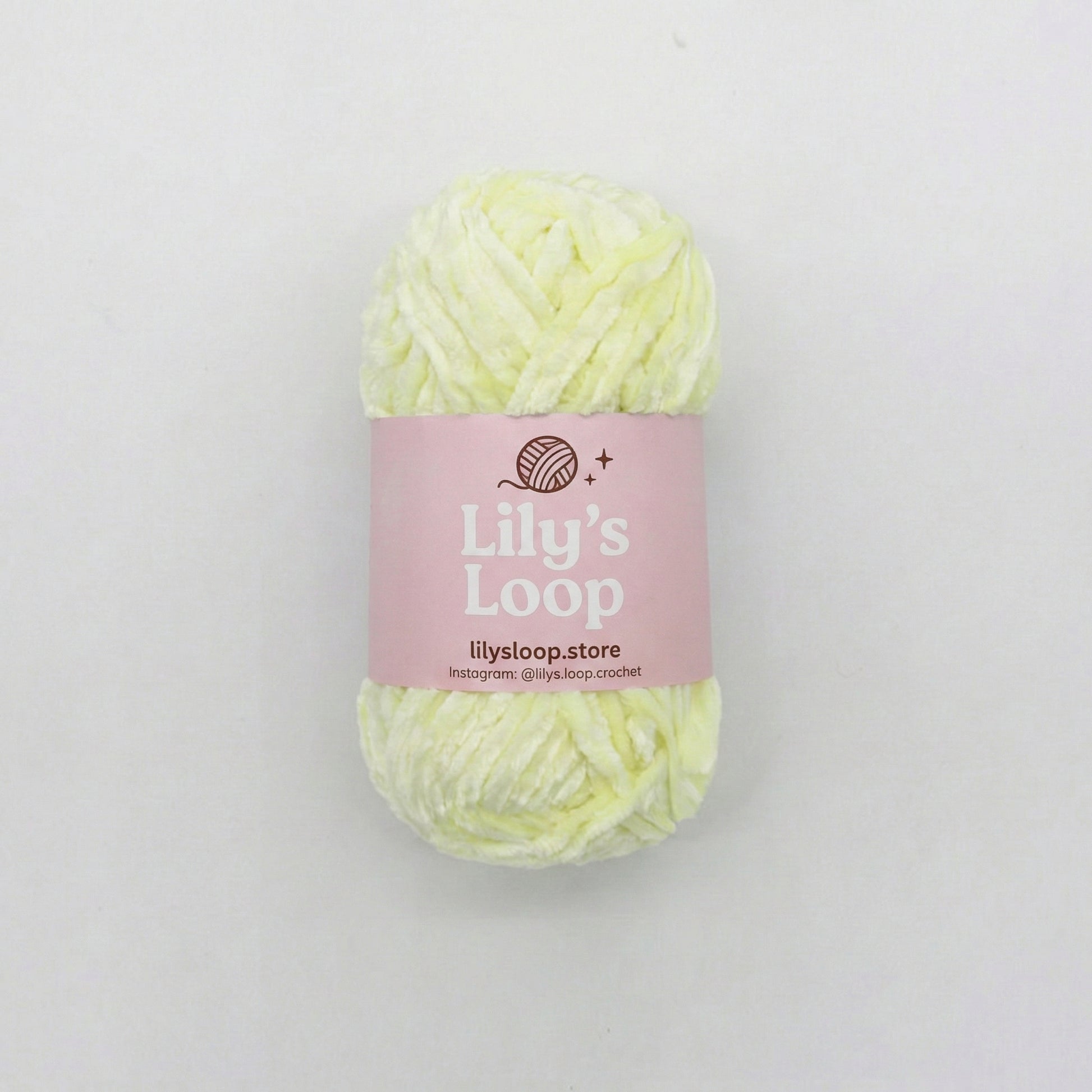 Jade Green CloudVelvet Chenille Yarn (100g) Super Bulky – chunky yarn for amigurumi and bags