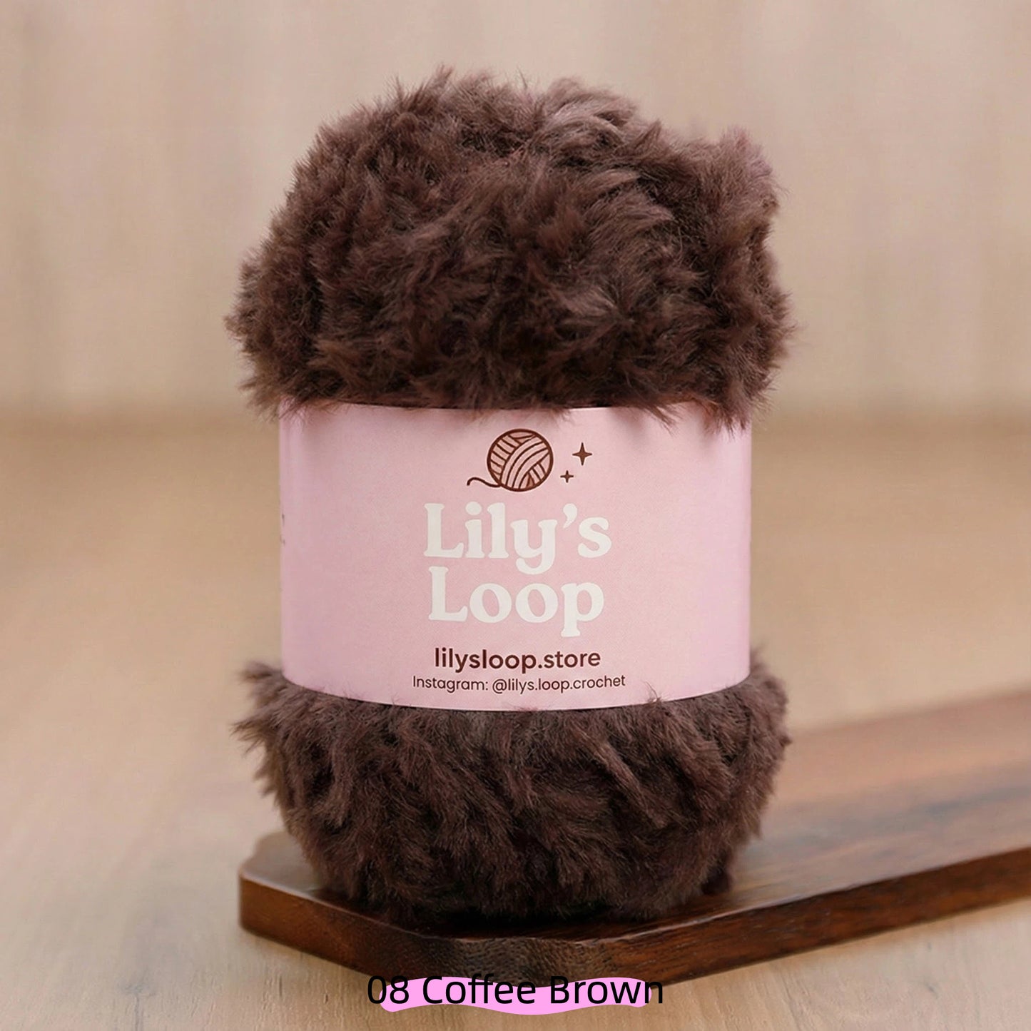 Black SilkyMink Medium Luxury Faux Fur Yarn (100g) – crochet yarn by Lily's Loop
