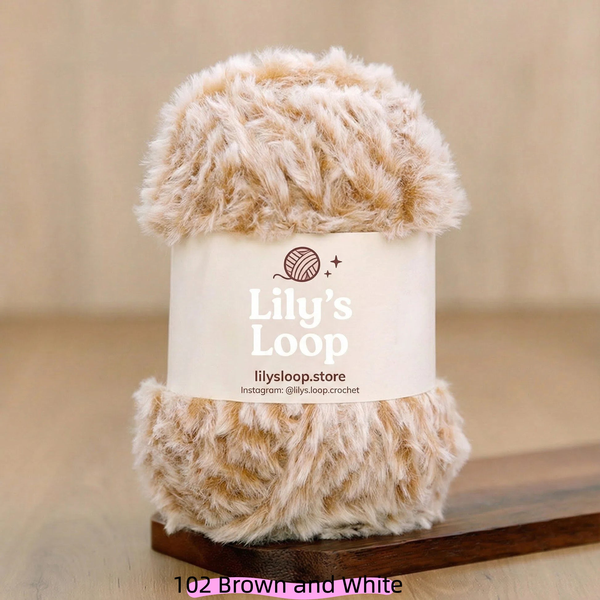 Arctic Gray SilkyMink Medium Luxury Faux Fur Yarn (100g) – crochet yarn by Lily's Loop