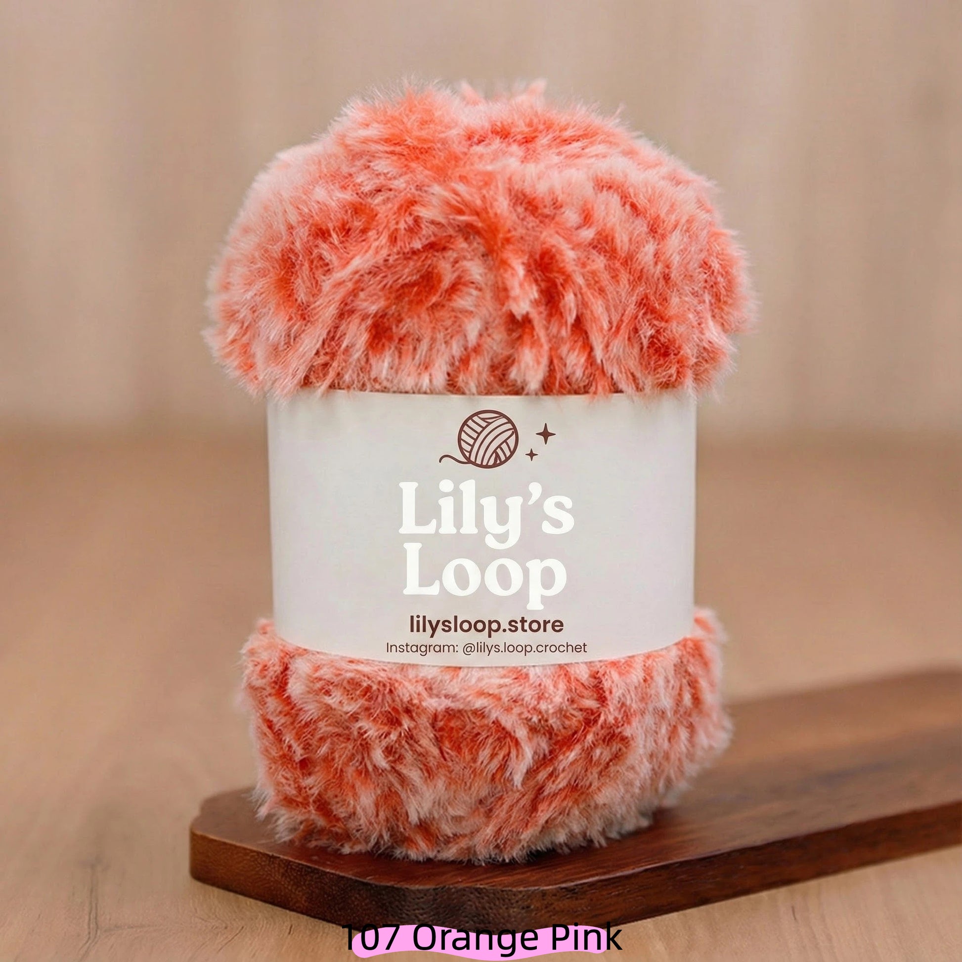 Sliver Green White SilkyMink Medium Luxury Faux Fur Yarn (100g) – crochet yarn by Lily's Loop