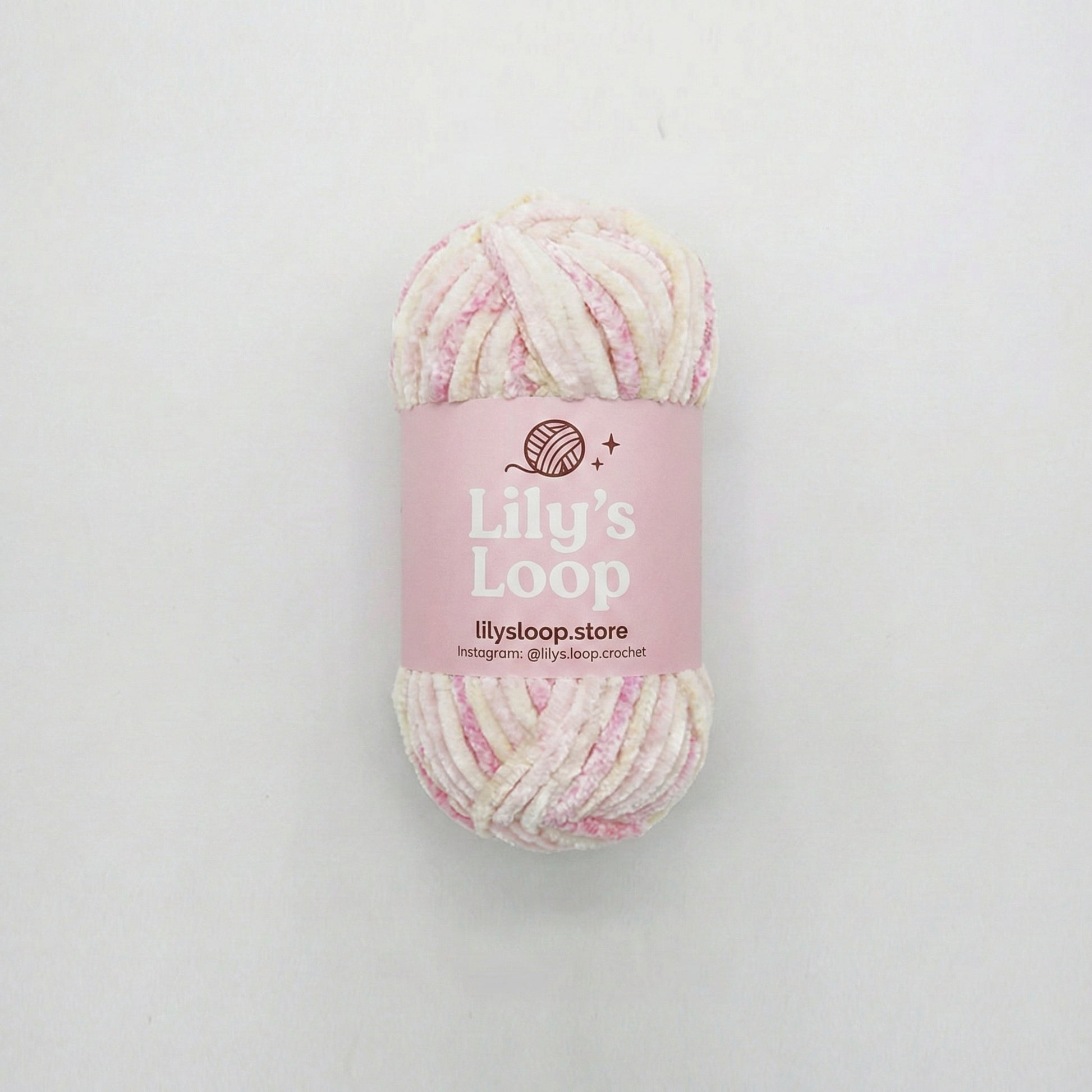 Early Spring CloudVelvet Chenille Yarn (100g) Super Bulky – chunky yarn for amigurumi and bags