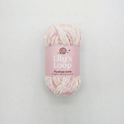 Early Spring CloudVelvet Chenille Yarn (100g) Super Bulky – chunky yarn for amigurumi and bags