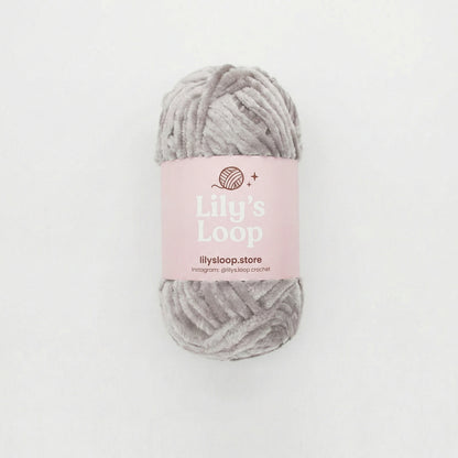 Khaki CloudVelvet Chenille Yarn (100g) Super Bulky – chunky yarn for amigurumi and bags