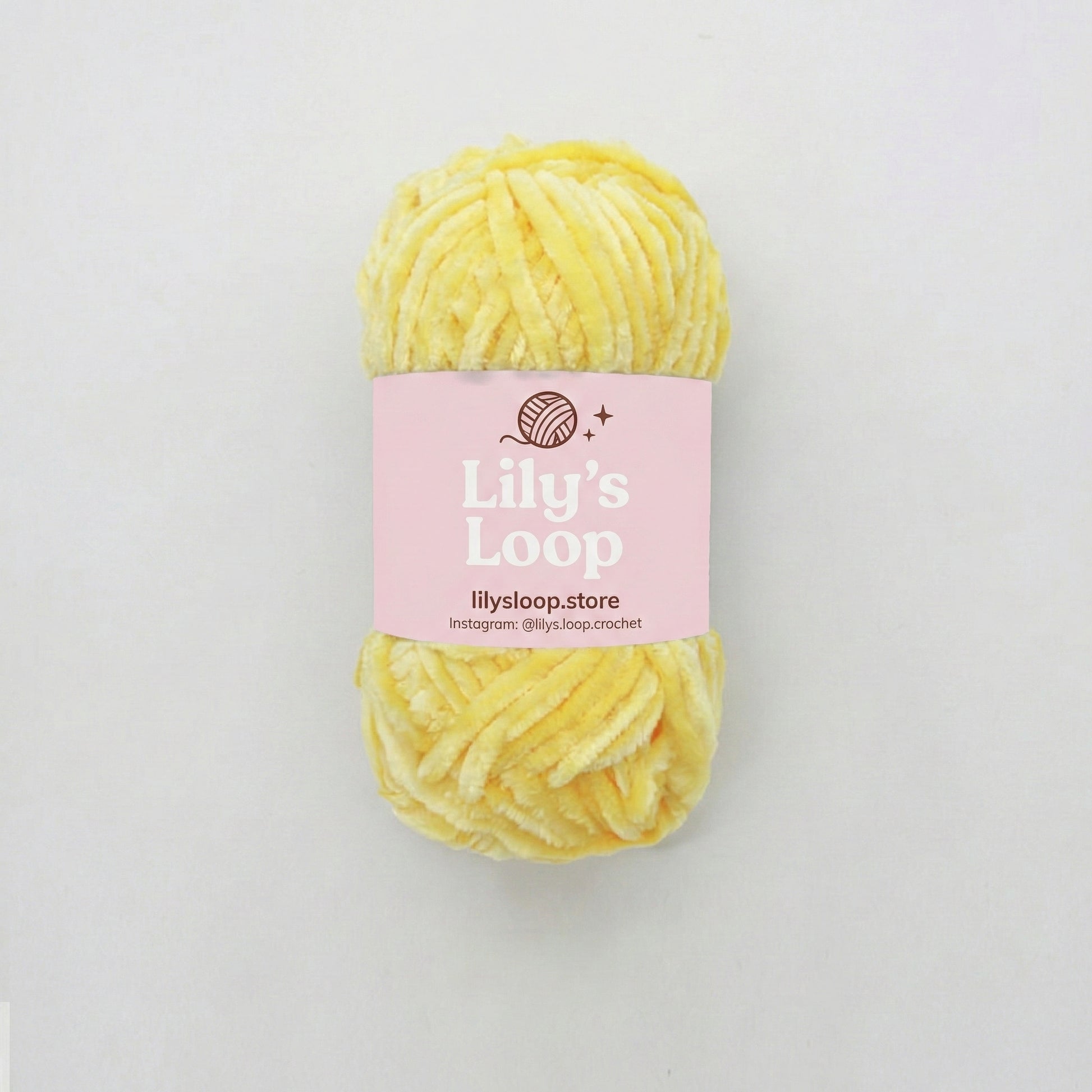 Black CloudVelvet Chenille Yarn (100g) Super Bulky – chunky yarn for amigurumi and bags