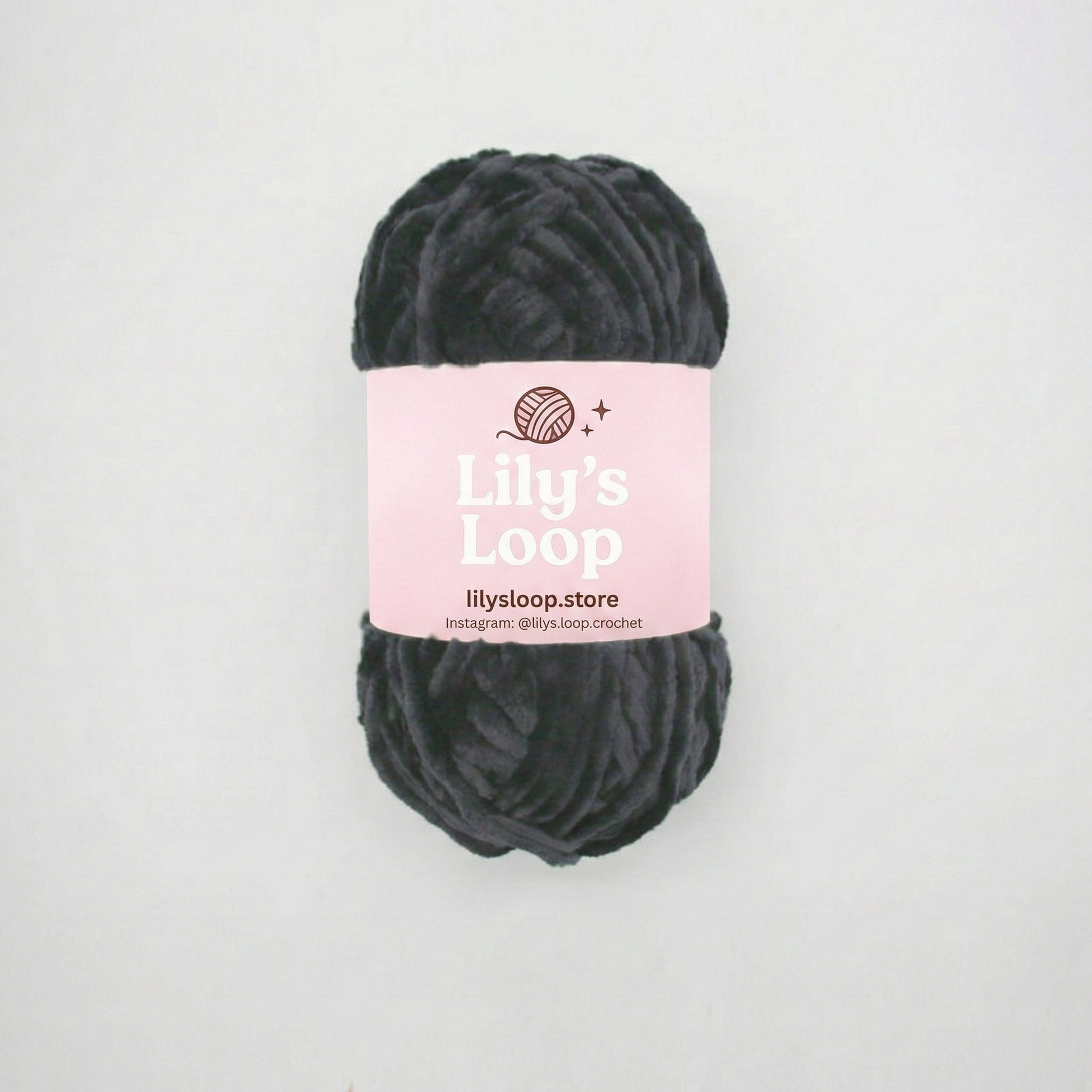 Light Khaki CloudVelvet Chenille Yarn (100g) Super Bulky – chunky yarn for amigurumi and bags