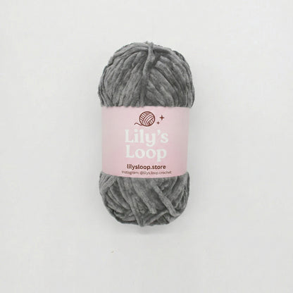 Mystic Red CloudVelvet Chenille Yarn (100g) Super Bulky – chunky yarn for amigurumi and bags