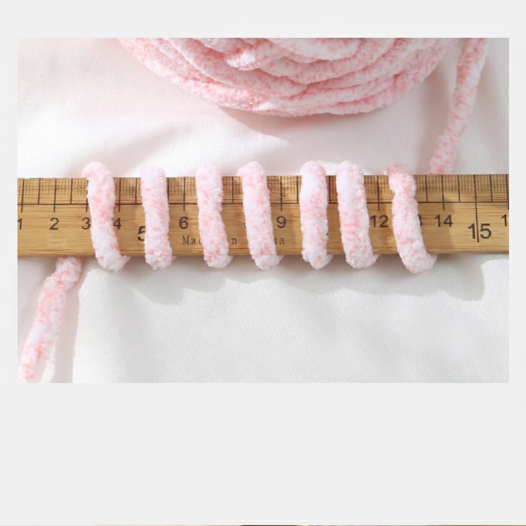 Super Chunky Chenille Yarn 8mm Soft Ice Yarn 50g yarn balls in multiple colors