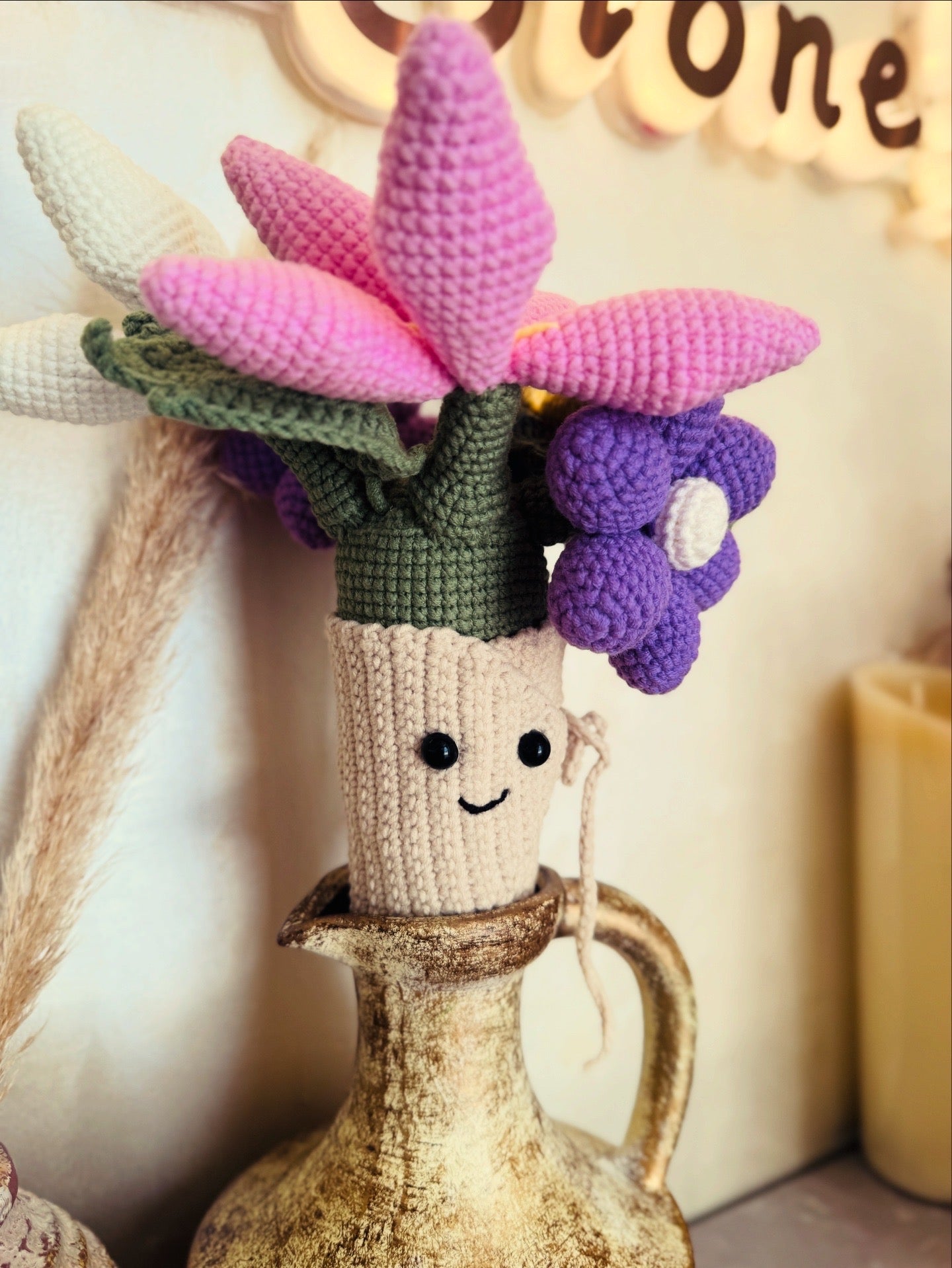 Bouquet of Flowers Crochet Pattern – alternative color scheme example