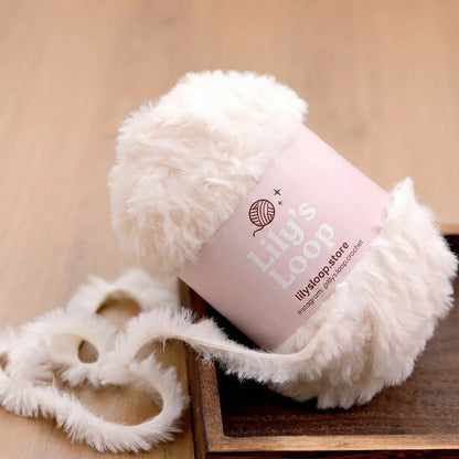 SilkyMink Medium Luxury Faux Fur Yarn (100g) close-up texture detail