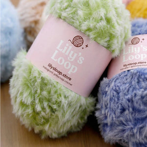 SilkyMink Medium Luxury Faux Fur Yarn (100g) color chart showing all available shades