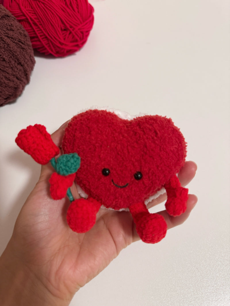 Cuddly Heart Macaron Series Crochet Pattern – pattern detail 10