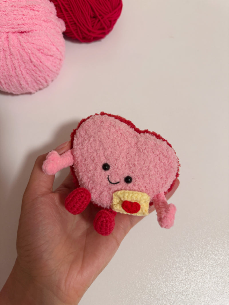 Cuddly Heart Macaron Series Crochet Pattern – pattern detail 11
