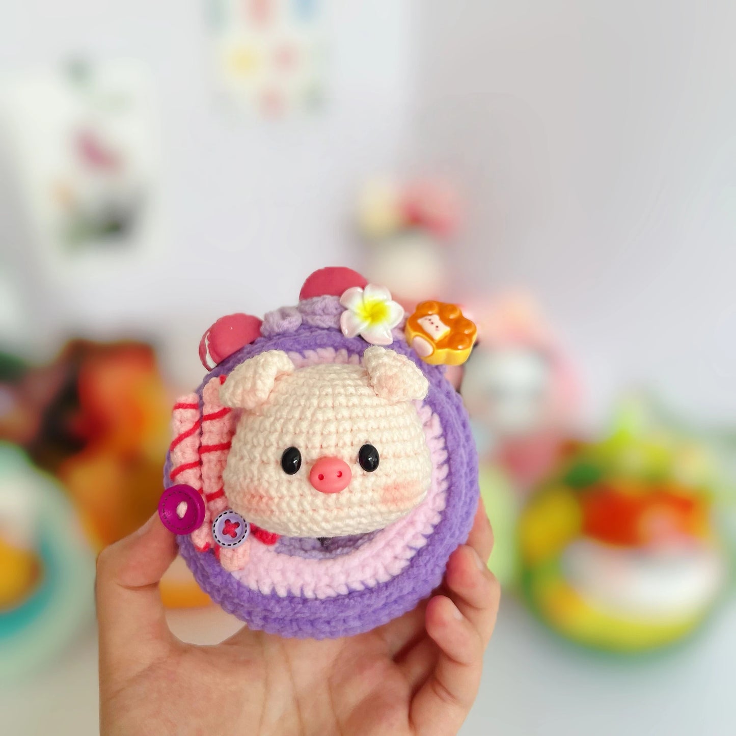 The "Sweet Zoo Bakery" Swiss Roll Amigurumi Kit – amigurumi crochet kit detail 11