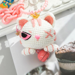 Halloween Lucky Cat Keychain Crochet Kit – 5 Styles